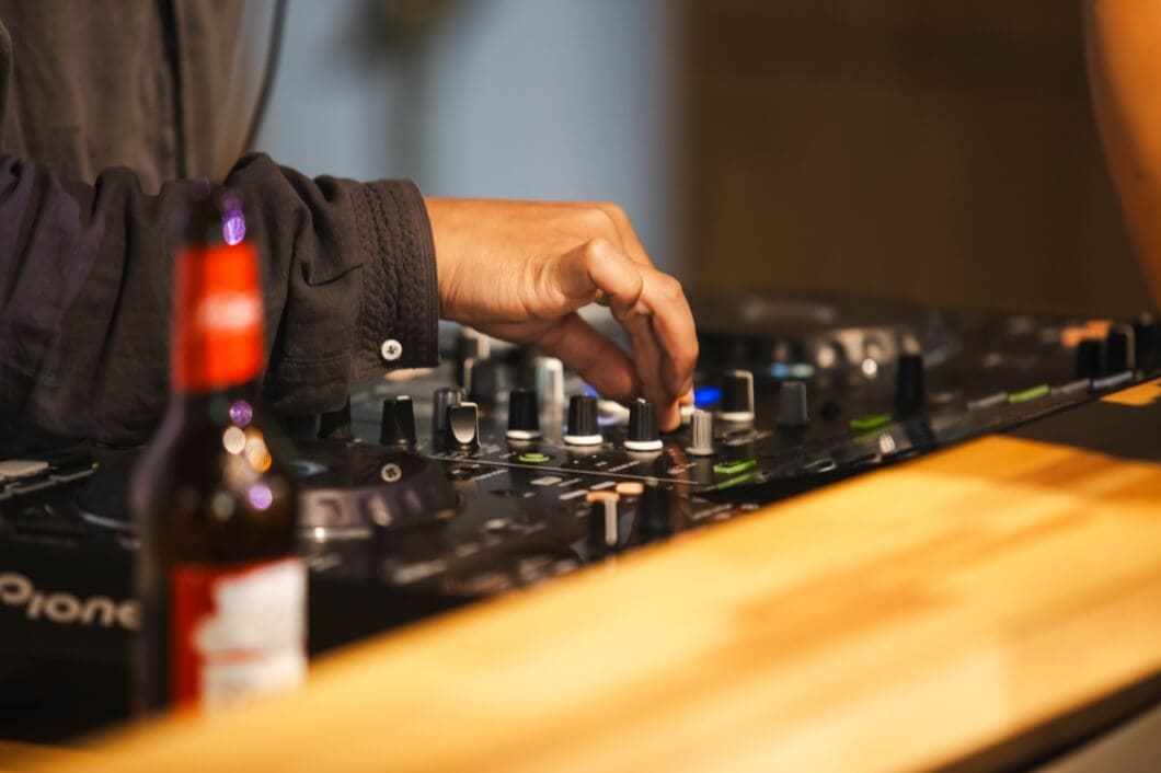 BENEFIT イメージ